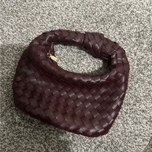 Woven Leather Handbag - Burgundy